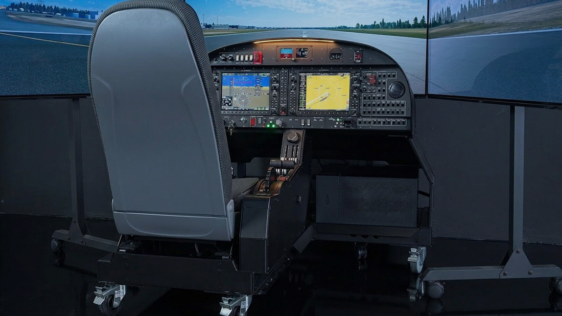 DA42 Fixed Base Trainer